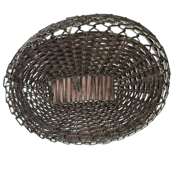 Andrea by Sadek 11.5” X 9” wire basket with moveable handle home decor farmhouse - Picture 4 of 8